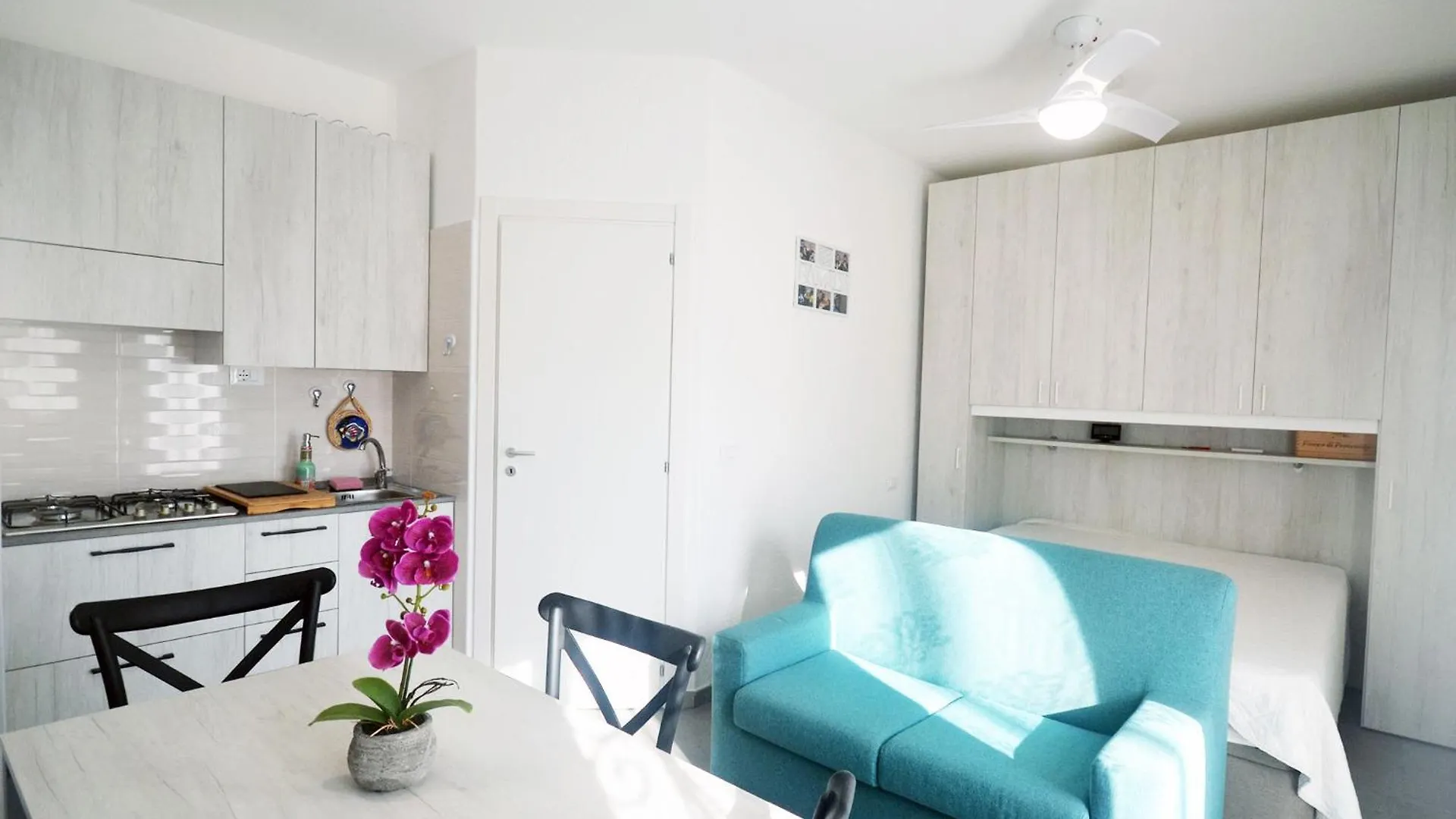 Sit Apartments Lido delle Nazioni Italy