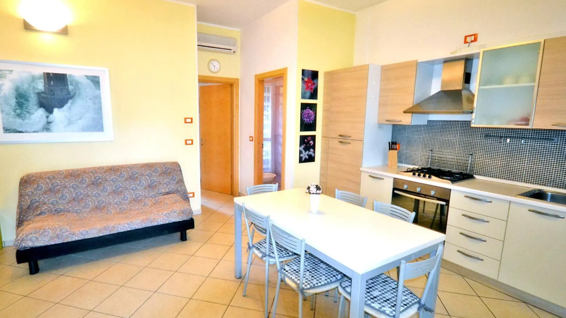 Sit Apartments Lido delle Nazioni Italy
